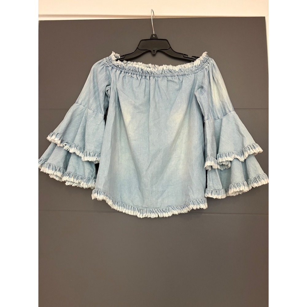 Boston Proper Womens XS Light Wash Denim Cotton Off Shoulder Bell‎ Sleeve Top